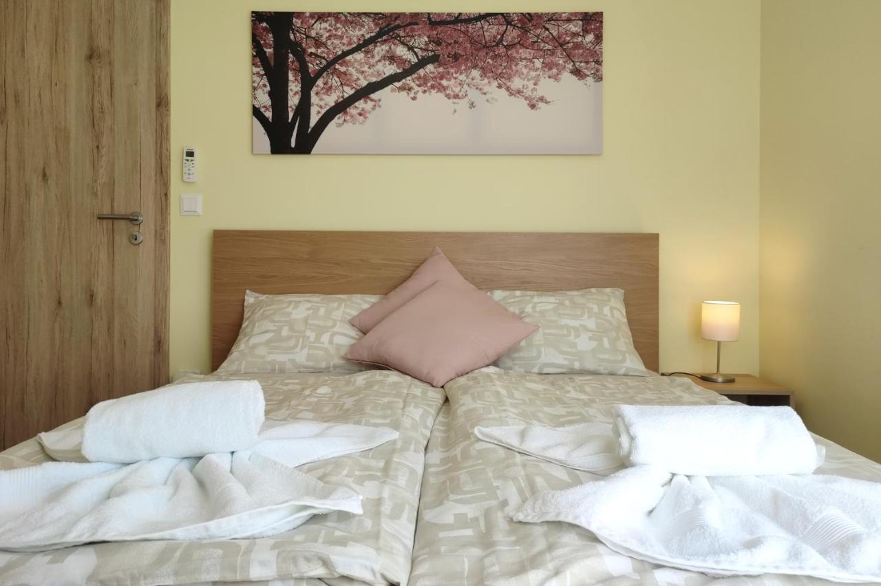 Nest2 Apartments Кестхей Экстерьер фото