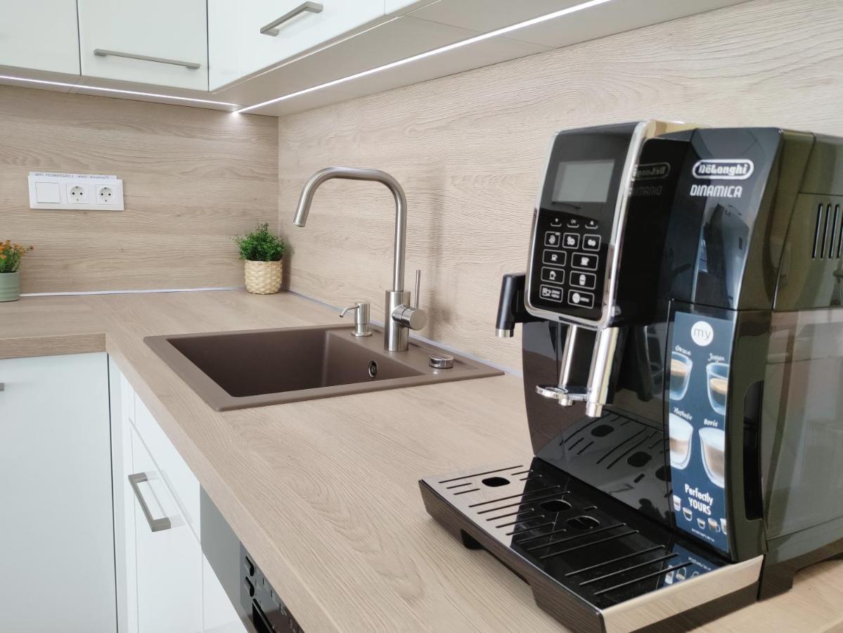 Nest2 Apartments Кестхей Экстерьер фото