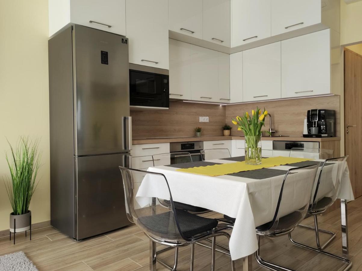 Nest2 Apartments Кестхей Экстерьер фото