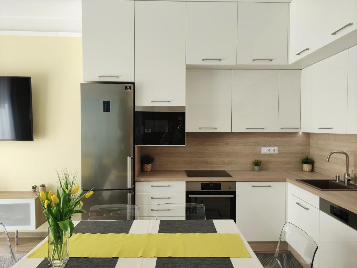 Nest2 Apartments Кестхей Экстерьер фото